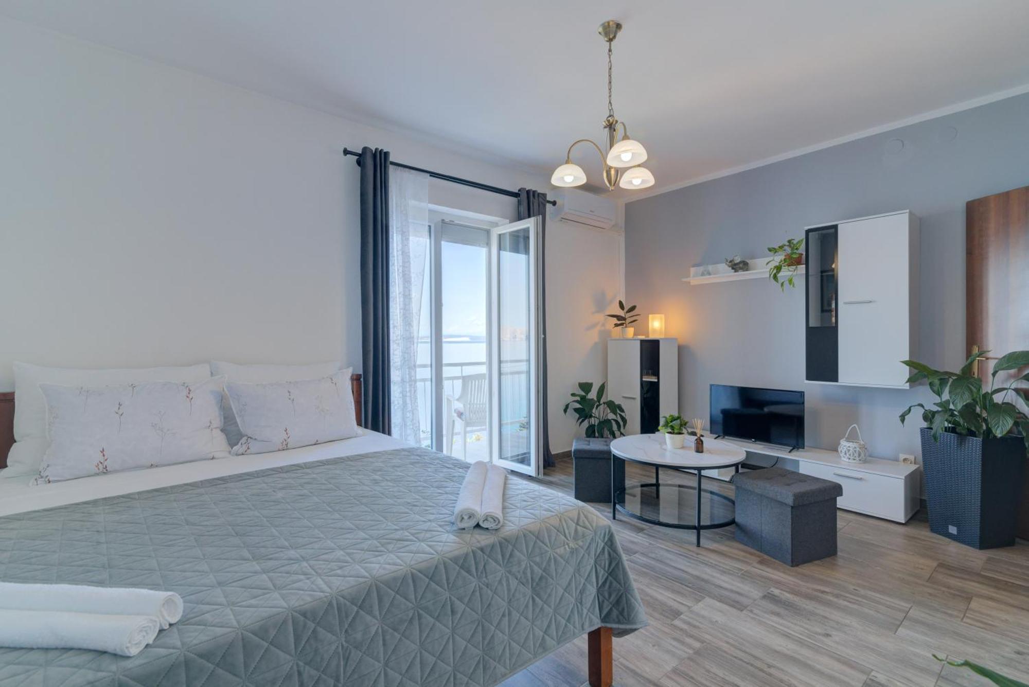 Ivan Apartman 塞尼 外观 照片